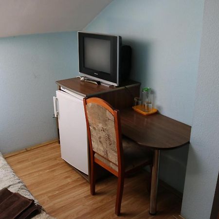 Готель ***Феєрія Tyachiv Zewnętrze zdjęcie